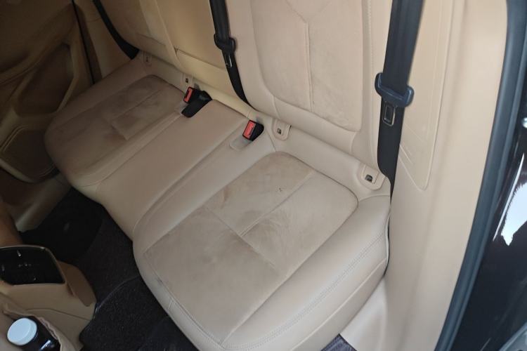 Used Porsche Macan 2017 Macan 2.0T Left Rear Seat