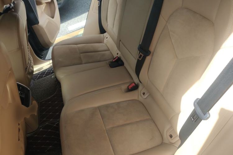 Used Porsche Macan 2017 Macan 2.0T Left Rear Seat