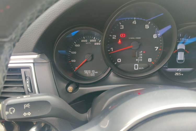 Used Porsche Macan 2017 Macan 2.0T Odometer Close Up