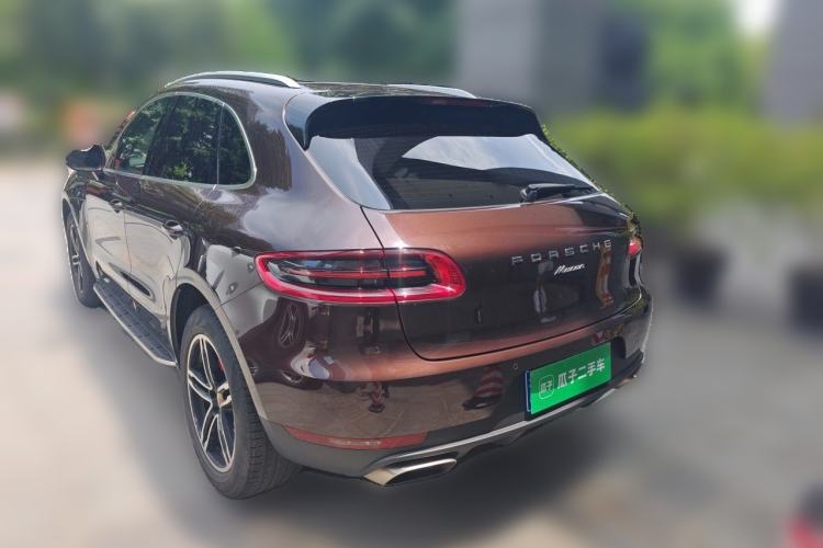 Used Porsche Macan 2017 Macan 2.0T Rear Left 45 Deg