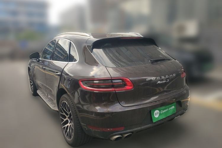 Used Porsche Macan 2017 Macan 2.0T Rear Left 45 Deg