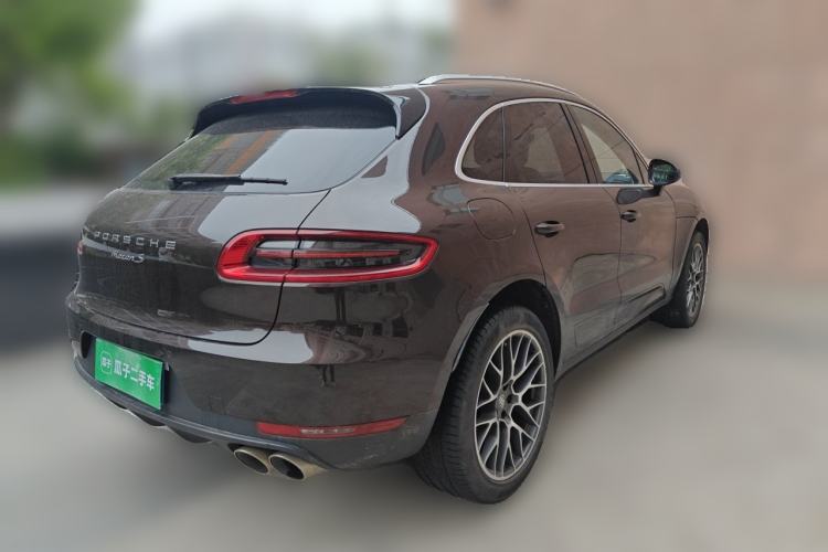 Used Porsche Macan 2017 Macan S 3.0T Rear Right 45 Deg