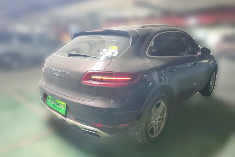 Used Porsche Macan 2017 Macan 2.0T Rear Right 45 Deg