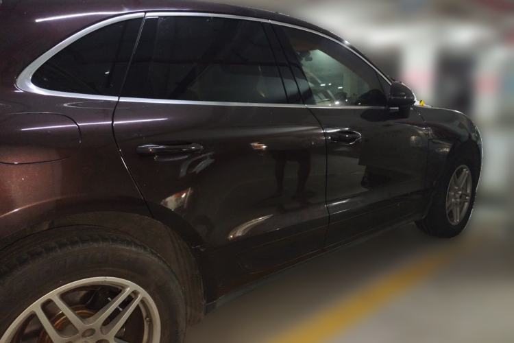 Used Porsche Macan 2017 Macan 2.0T Rear Right 45 Deg
