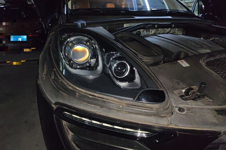 Used Porsche Macan 2017 Macan 2.0T Right Front Headlight