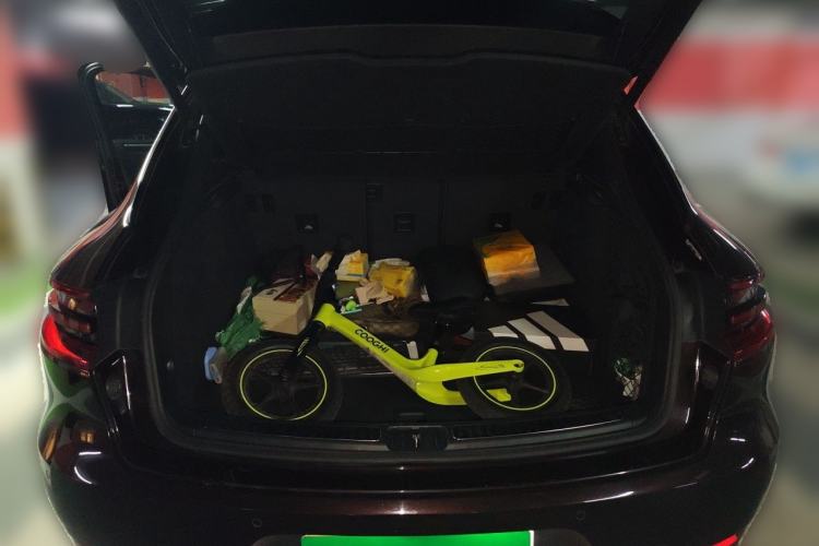 Used Porsche Macan 2017 Macan 2.0T Trunk