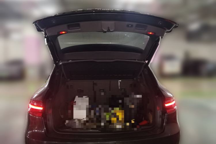 Used Porsche Macan 2017 Macan 2.0T Trunk