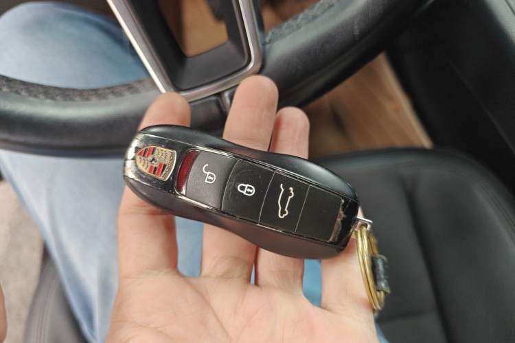 Used Porsche Macan 2017 Macan S 3.0T Vehicle Key