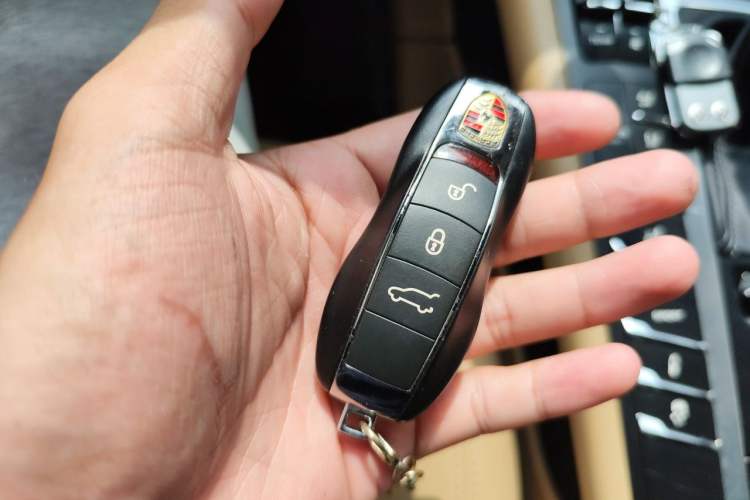 Used Porsche Macan 2017 Macan 2.0T Vehicle Key