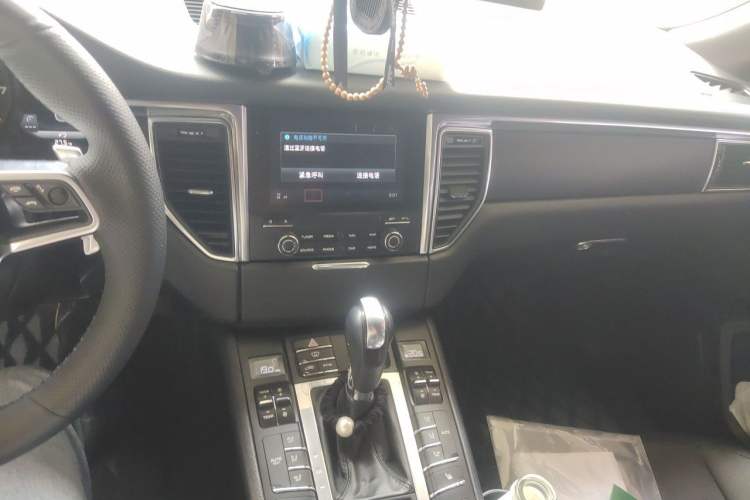 Used Porsche Macan 2017 Macan 2.0T Audio And AC Panel