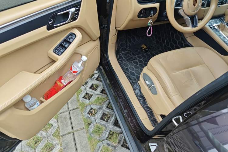 Used Porsche Macan 2017 Macan 2.0T Driver Seat