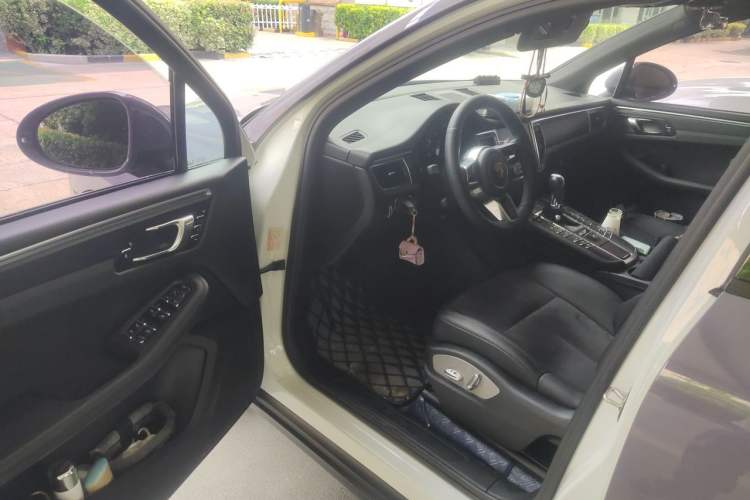 Used Porsche Macan 2017 Macan 2.0T Driver Seat