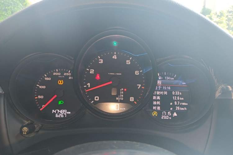 Used Porsche Macan 2017 Macan 2.0T Instrument Cluster