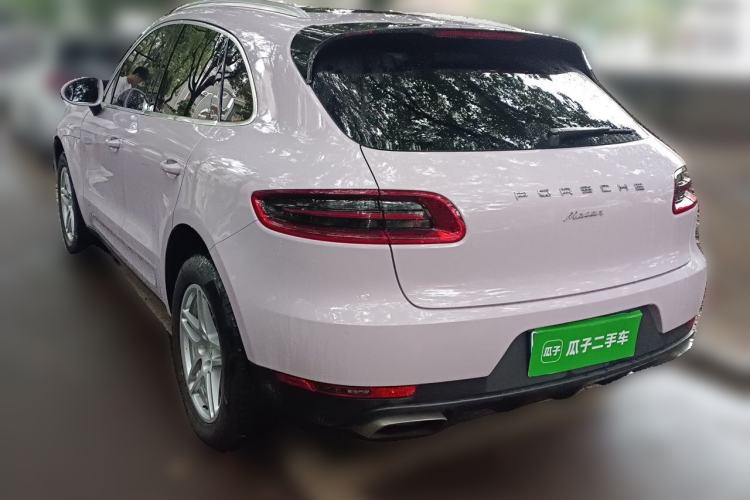 Used Porsche Macan 2017 Macan 2.0T Rear Left 45 Deg