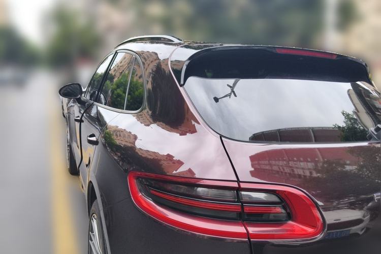 Used Porsche Macan 2017 Macan 2.0T Rear Left 45 Deg