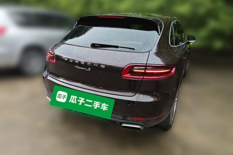 Used Porsche Macan 2017 Macan 2.0T Rear Right 45 Deg