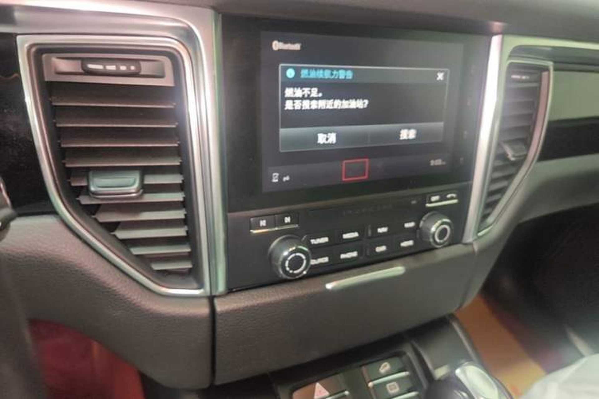 Used Porsche Macan 2017 Macan S 3.0T Audio And AC Panel