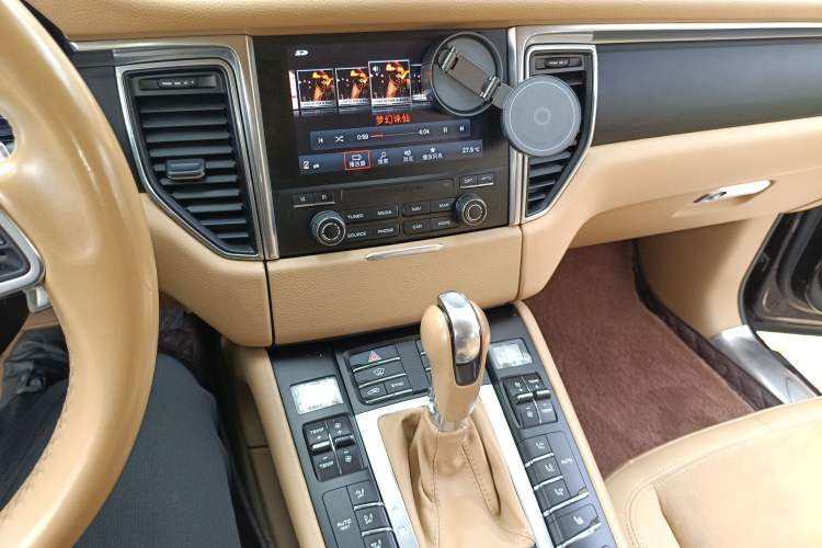 Used Porsche Macan 2017 Macan 2.0T Audio And AC Panel