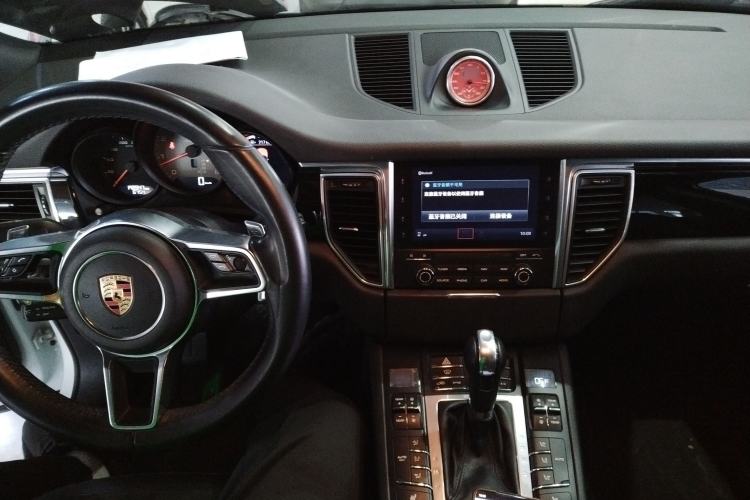 Used Porsche Macan 2017 Macan S 3.0T Center Console