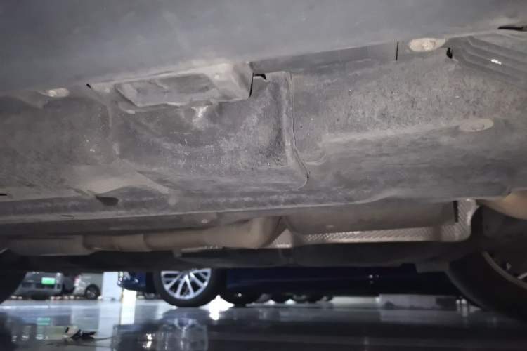 Used Porsche Macan 2017 Macan 2.0T Chassis Rear Left