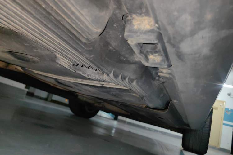 Used Porsche Macan 2017 Macan 2.0T Chassis Rear Right