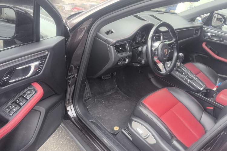 Used Porsche Macan 2017 Macan 2.0T Driver Seat