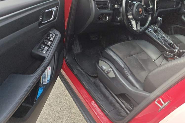 Used Porsche Macan 2017 Macan 2.0T Driver Seat
