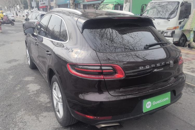 Used Porsche Macan 2017 Macan 2.0T Exterior 2