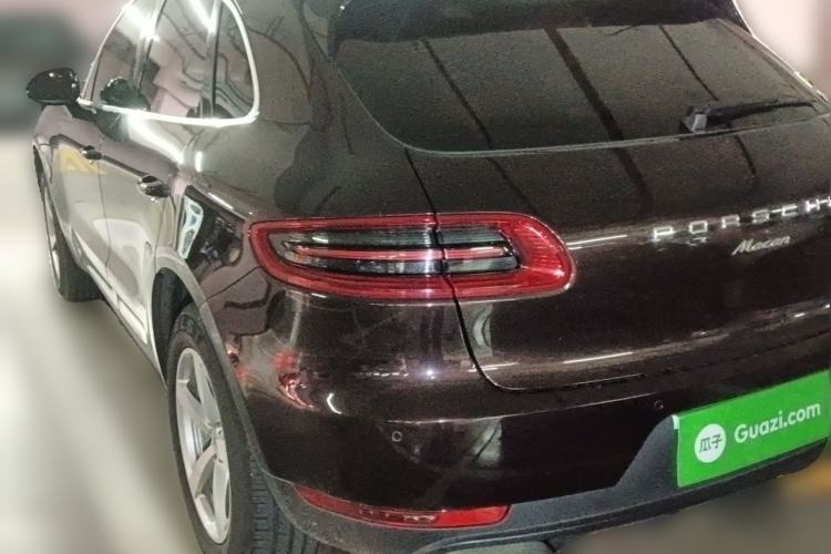 Used Porsche Macan 2017 Macan 2.0T Exterior 3