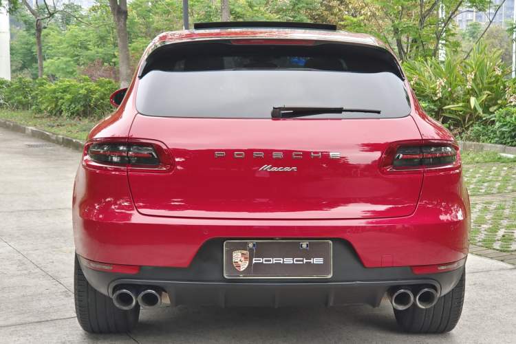 Used Porsche Macan 2017 Macan 2.0T Exterior 7