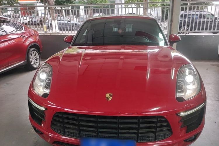 Used Porsche Macan 2017 Macan 2.0T Front