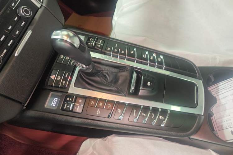 Used Porsche Macan 2017 Macan S 3.0T Gear Lever