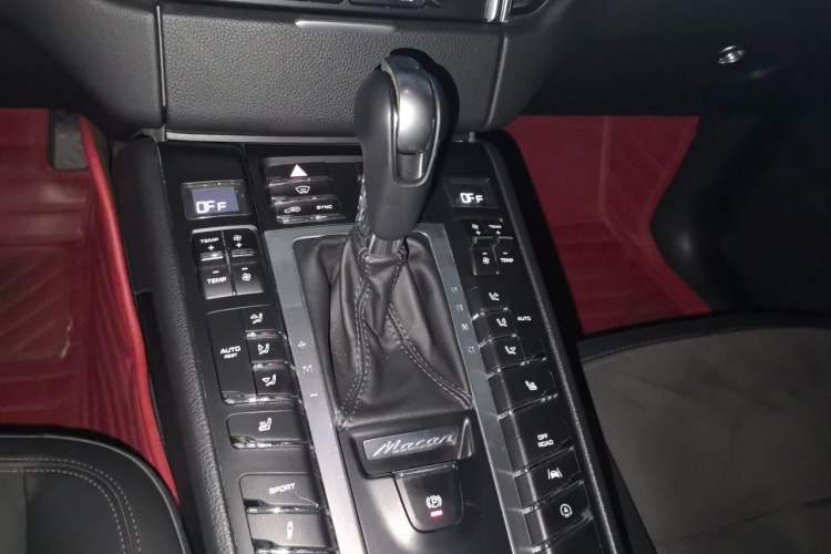 Used Porsche Macan 2017 Macan 2.0T Gear Lever