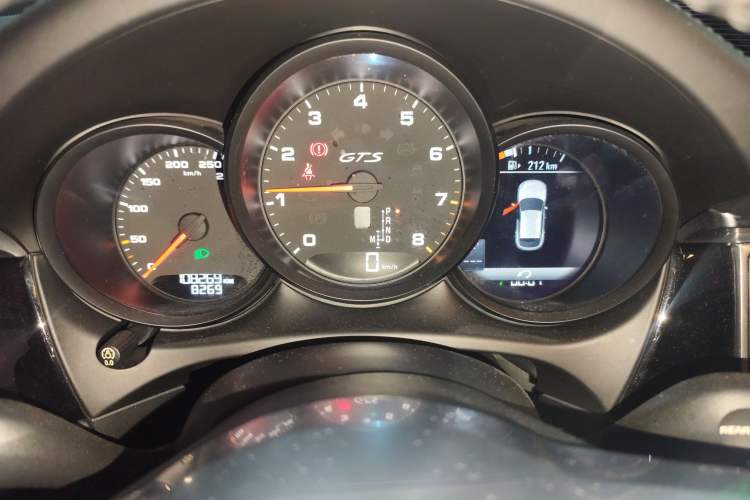 Used Porsche Macan 2017 Macan GTS 3.0T Instrument Cluster