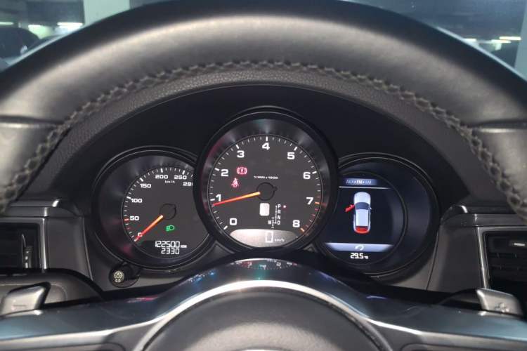 Used Porsche Macan 2017 Macan 2.0T Instrument Cluster
