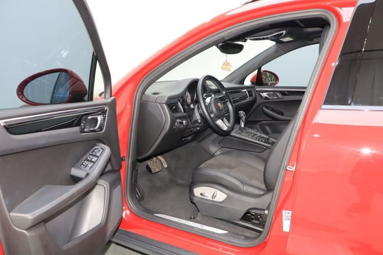 Used Porsche Macan 2017 Macan S 3.0T Interior 1
