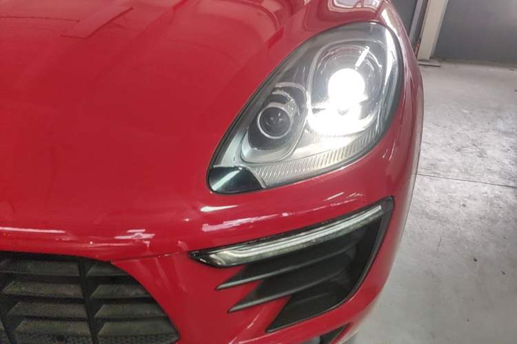 Used Porsche Macan 2017 Macan 2.0T Left Front Headlight