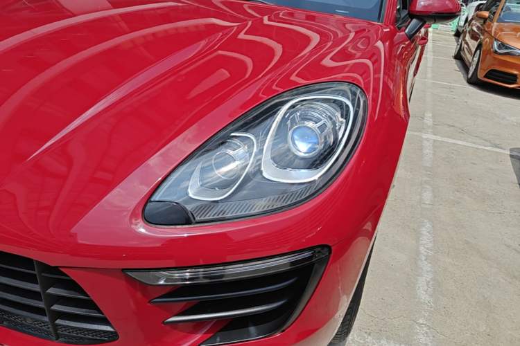 Used Porsche Macan 2017 Macan 2.0T Left Front Headlight