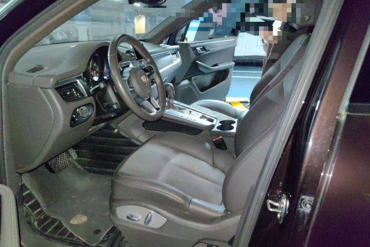 Used Porsche Macan 2017 Macan 2.0T Left Front Seat