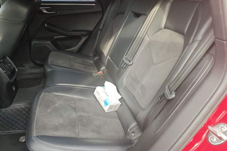 Used Porsche Macan 2017 Macan 2.0T Left Rear Seat