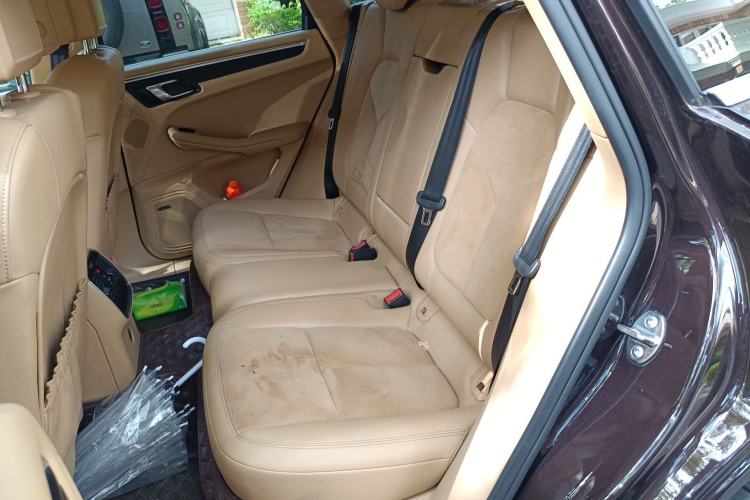 Used Porsche Macan 2017 Macan 2.0T Left Rear Seat