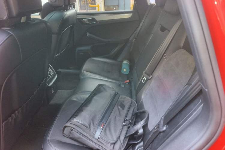 Used Porsche Macan 2017 Macan GTS 3.0T Left Rear Seat