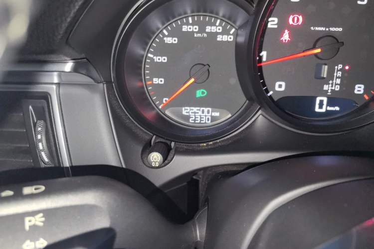 Used Porsche Macan 2017 Macan 2.0T Odometer Close Up