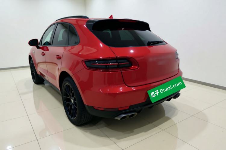 Used Porsche Macan 2017 Macan 2.0T Rear Left 45 Deg