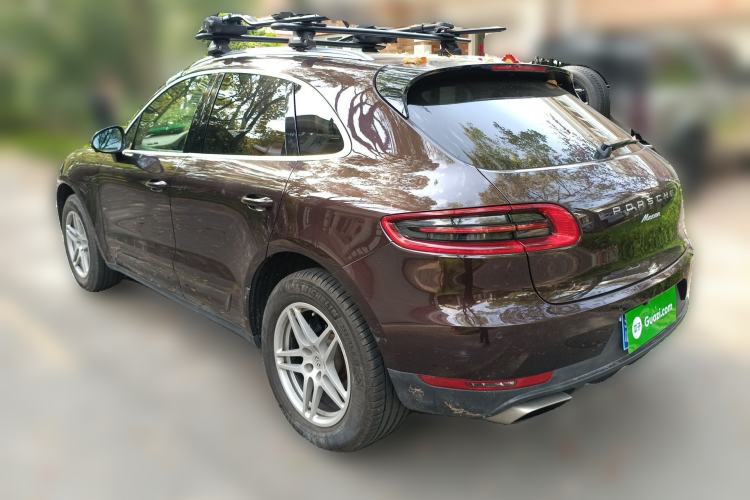 Used Porsche Macan 2017 Macan 2.0T Rear Left 45 Deg
