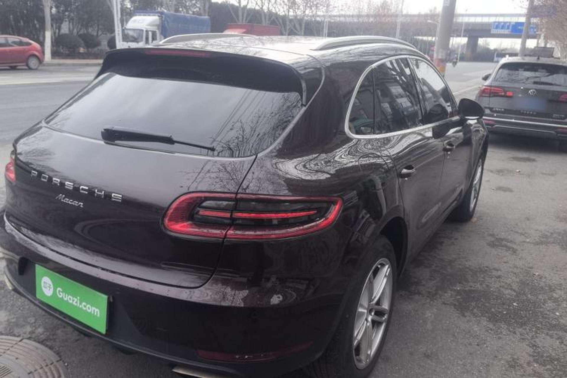 Used Porsche Macan 2017 Macan 2.0T Rear Right 45 Deg