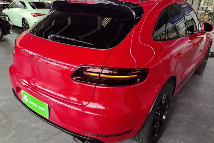 Used Porsche Macan 2017 Macan GTS 3.0T Rear Right 45 Deg