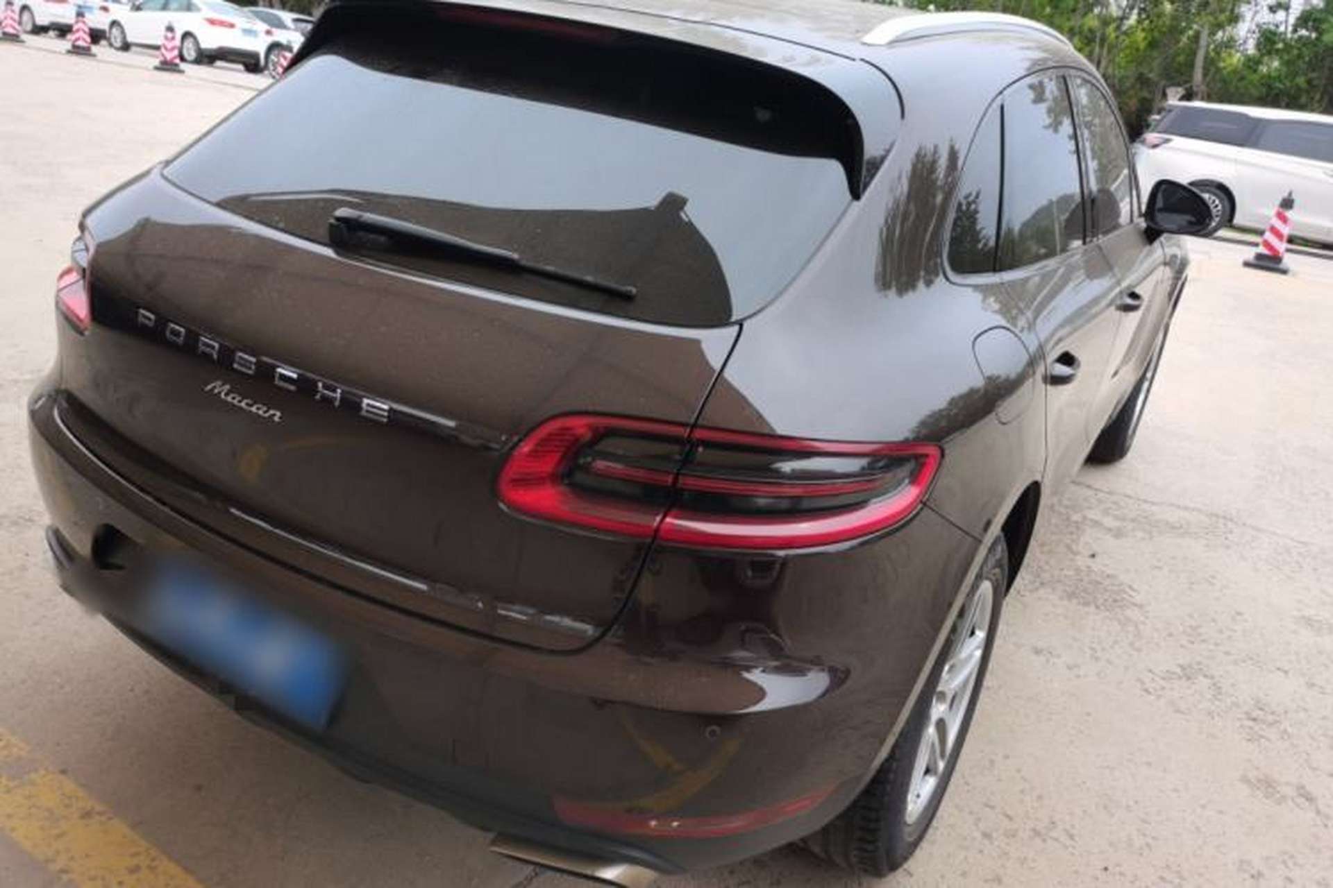 Used Porsche Macan 2017 Macan 2.0T Rear Right 45 Deg