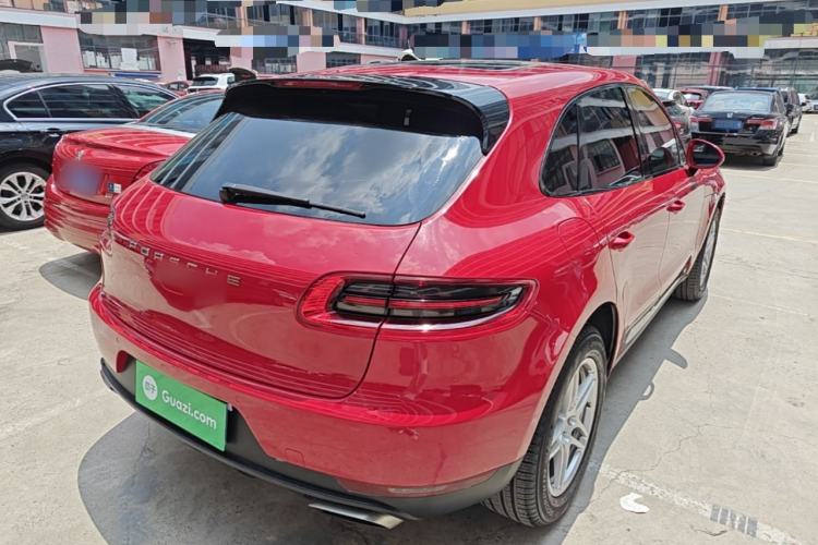 Used Porsche Macan 2017 Macan 2.0T Rear Right 45 Deg
