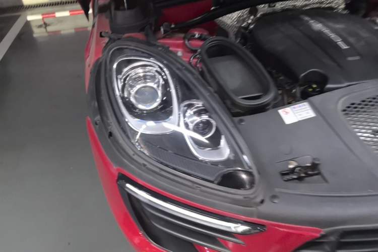 Used Porsche Macan 2017 Macan 2.0T Right Front Headlight